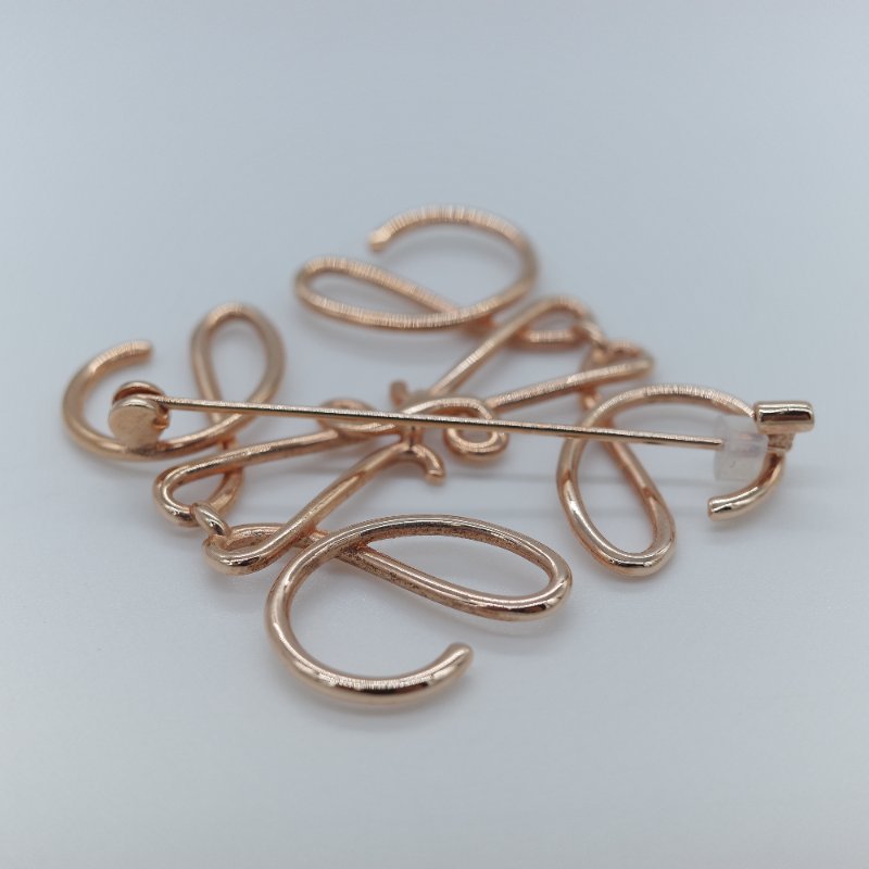 Loewe 羅威 Anagram 玫瑰金色黃銅 標誌 胸針-5