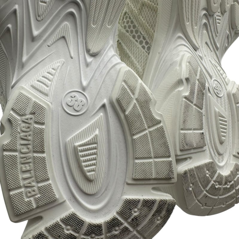 【美收精品】BALENCIAGA 白色球鞋 C-242【隔月月中將轉賣至日本 上架期限30天】-11