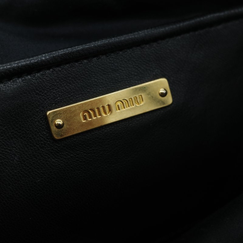 Miu Miu 繆繆 Matelassé 黑色羊皮 雙拉鍊斜背包 相機包 斜挎包-12