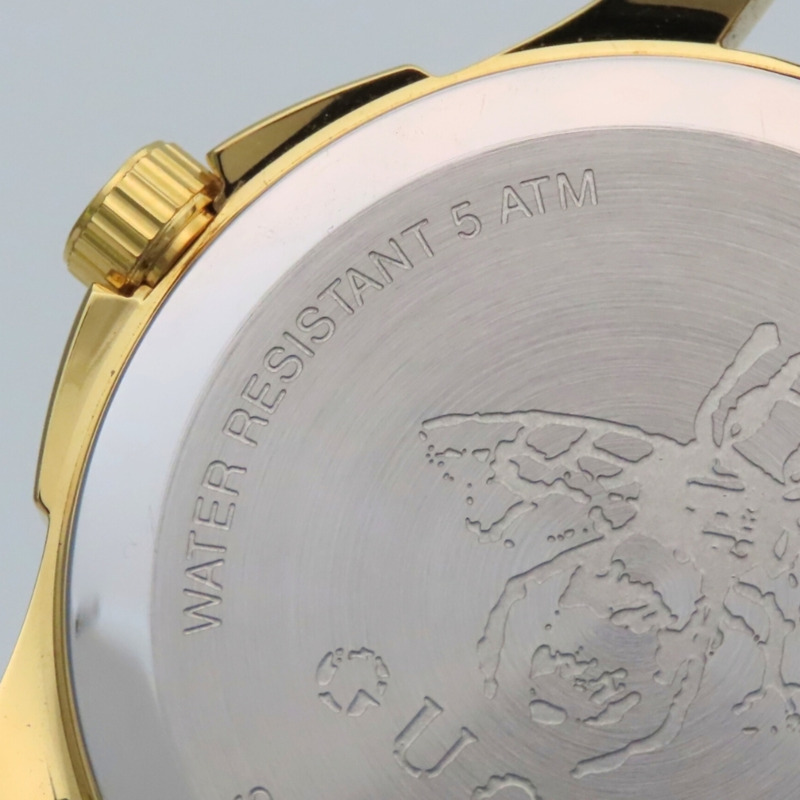 Gucci Bee 126.4 不鏽鋼皮革腕錶，金色、黑色、綠松石藍色，男士腕錶。-27