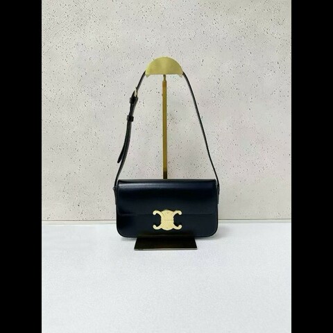 Celine 凱旋門黑金腋下包