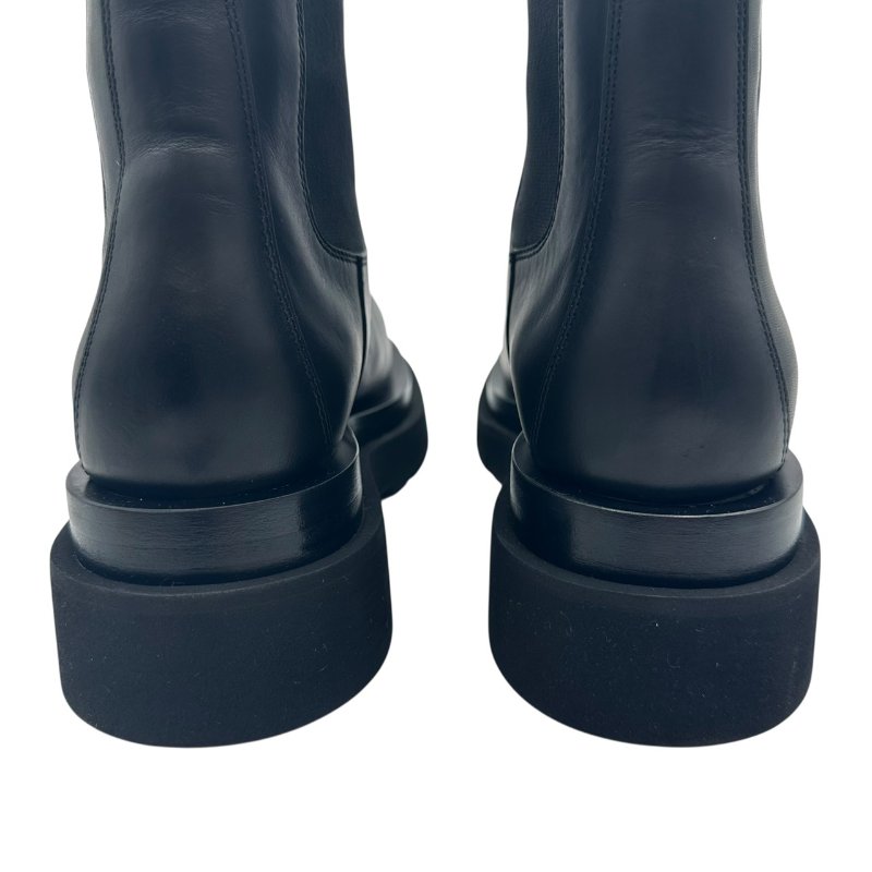 【美收精品】BOTTEGA VENETA 黑色靴子 C-245【隔月月中將轉賣至日本 上架期限30天】-5