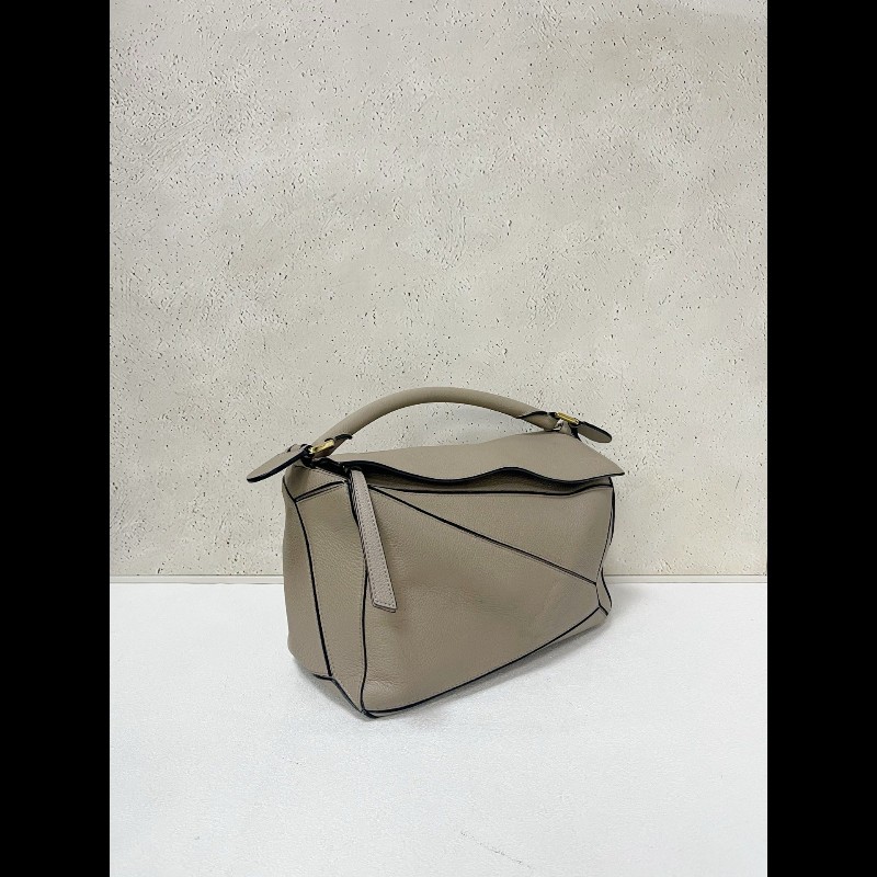 Loewe 沙色puzzle 中 號-3