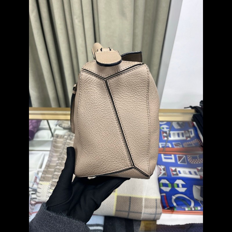 Loewe 沙色puzzle 中 號-7