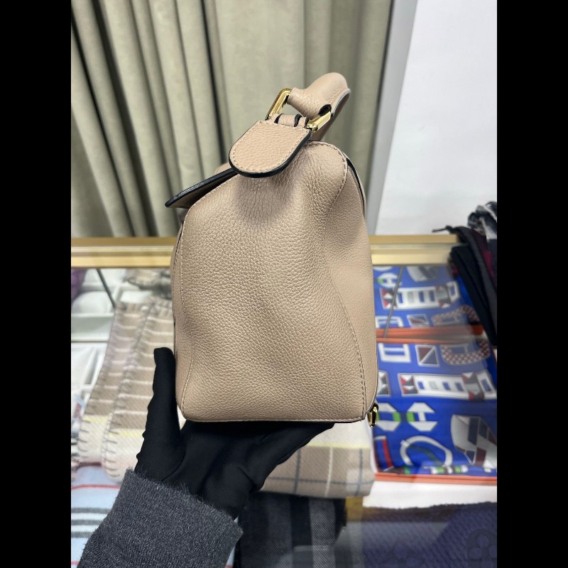 Loewe 沙色puzzle 中 號-8