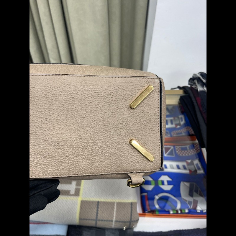 Loewe 沙色puzzle 中 號-10