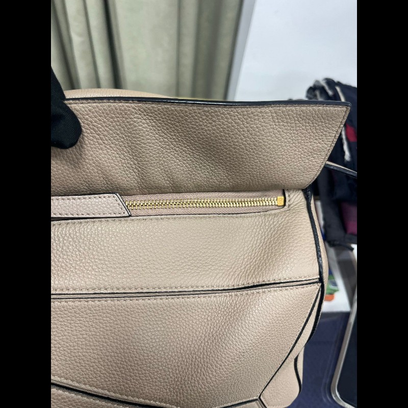 Loewe 沙色puzzle 中 號-18