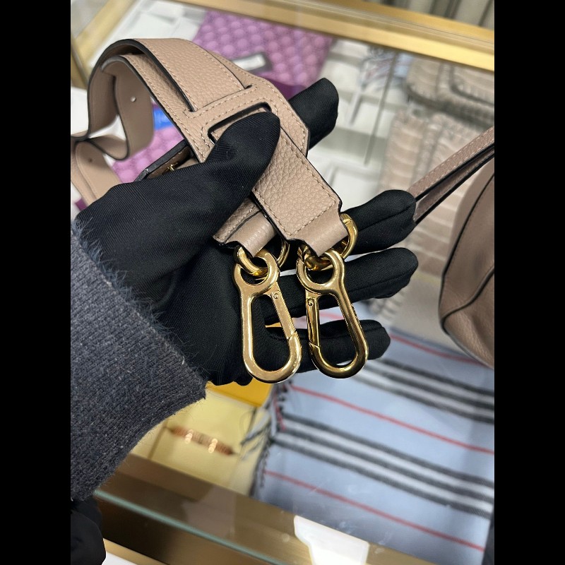 Loewe 沙色puzzle 中 號-22