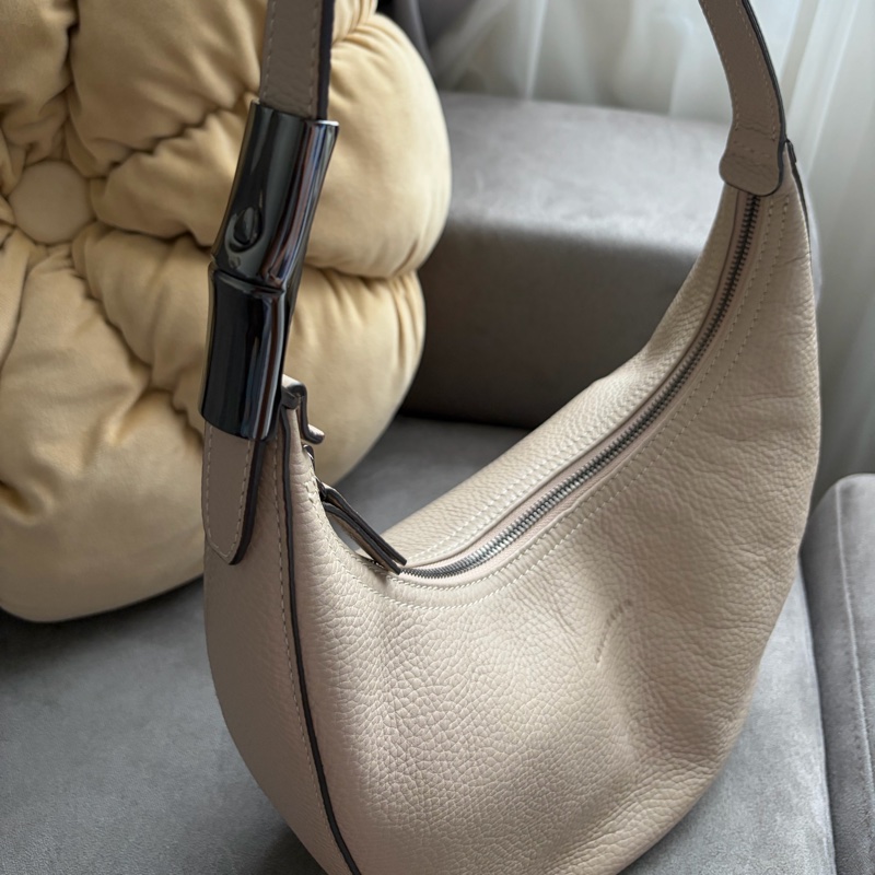 LONGCHAMP ROSEAU ESSENTIAL系列 牛皮半月形單肩包 灰-2