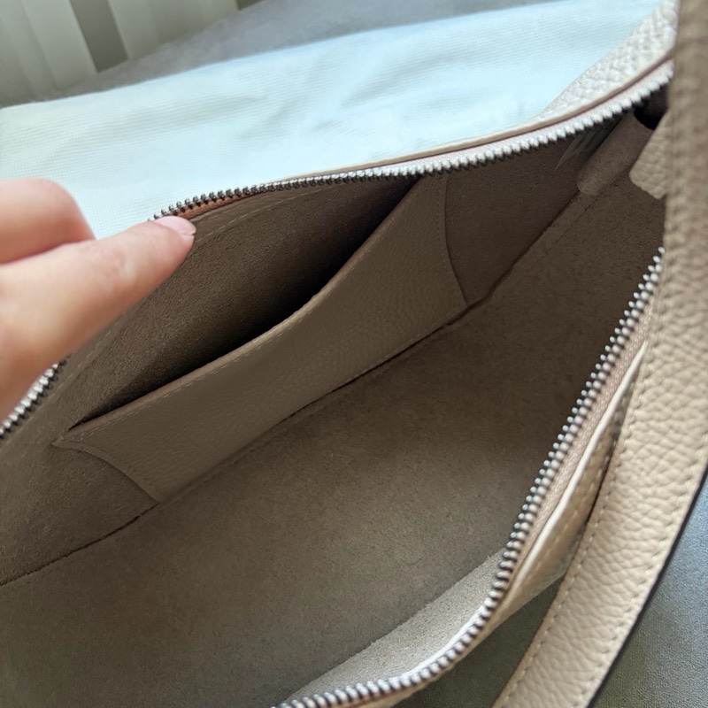 LONGCHAMP ROSEAU ESSENTIAL系列 牛皮半月形單肩包 灰-8