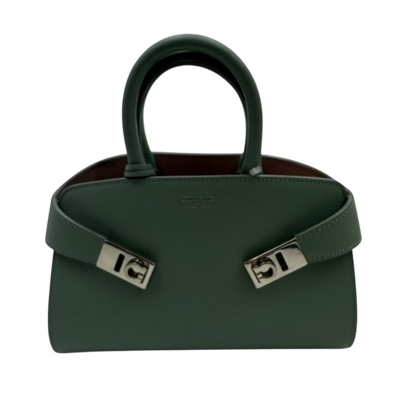 【美收精品】FERRAGAMO 灰藍手提包 C-246【隔月月中將轉賣至日本 上架期限30天】-0