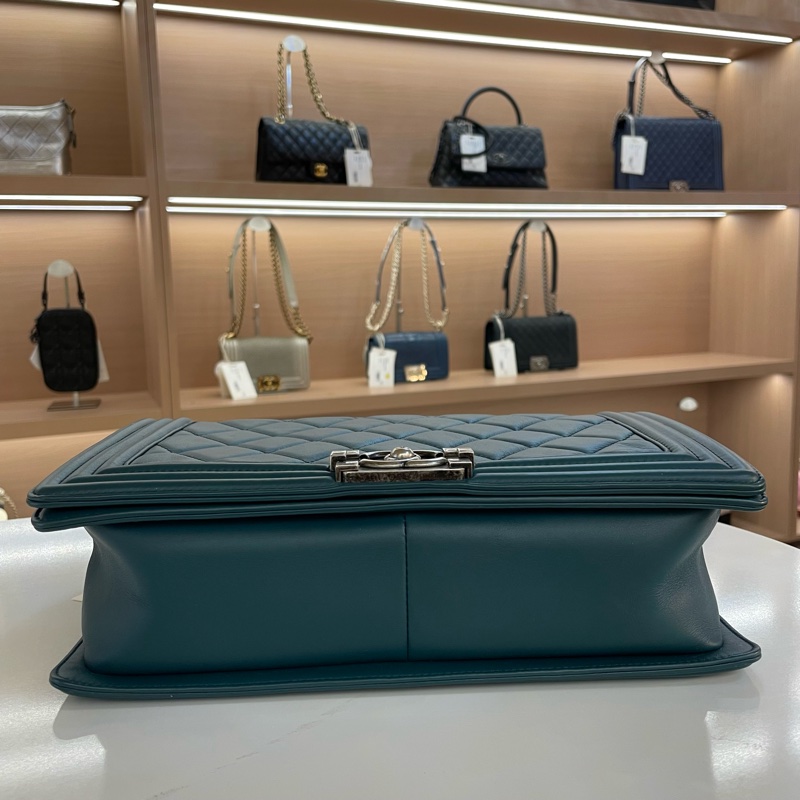 Chanel 香奈儿 湖水蓝 复古银扣 菱格牛皮 Leboy-9