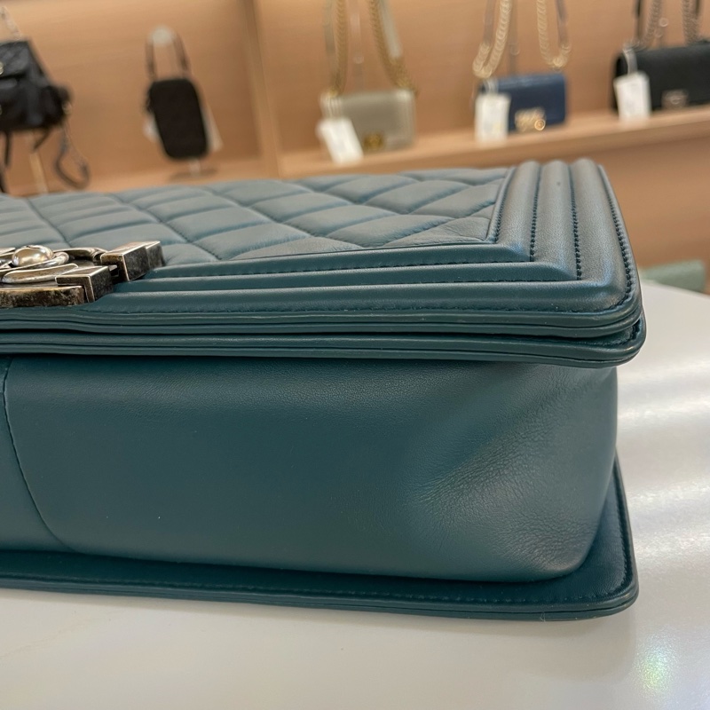 Chanel 香奈儿 湖水蓝 复古银扣 菱格牛皮 Leboy-11