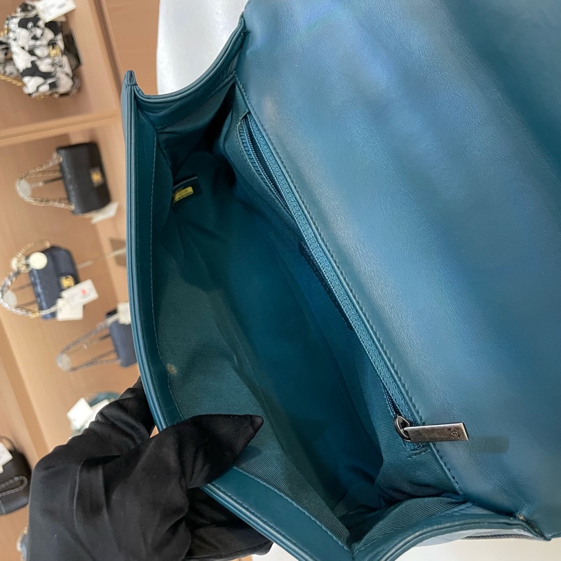 Chanel 香奈儿 湖水蓝 复古银扣 菱格牛皮 Leboy-15