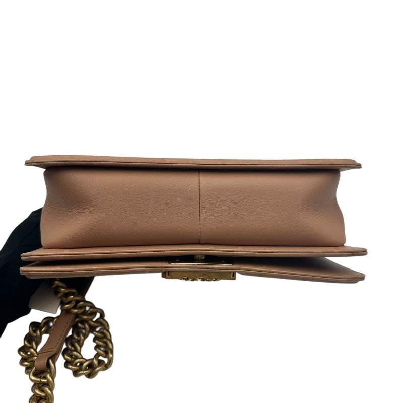 【美收精品】CHANEL 奶茶牛皮boy25 C-257【隔月月中將轉賣至日本 上架期限30天】-5