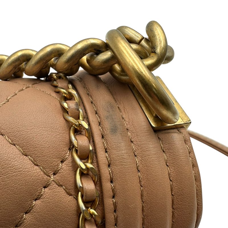 【美收精品】CHANEL 奶茶牛皮boy25 C-257【隔月月中將轉賣至日本 上架期限30天】-17