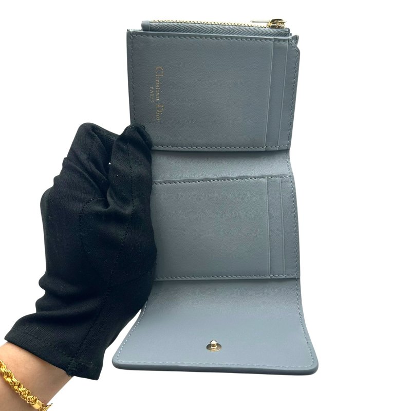 【美收精品】DIOR 水藍色短夾 C-259【隔月月中將轉賣至日本 上架期限30天】-7