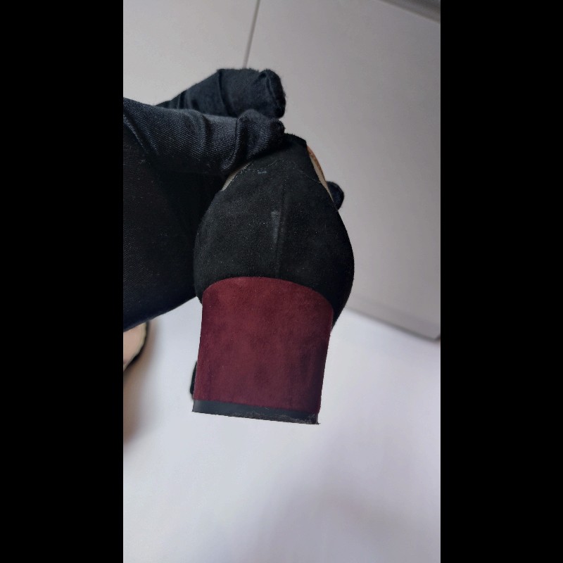 Chloe 黑麂皮+米色網邊方跟高跟鞋-6