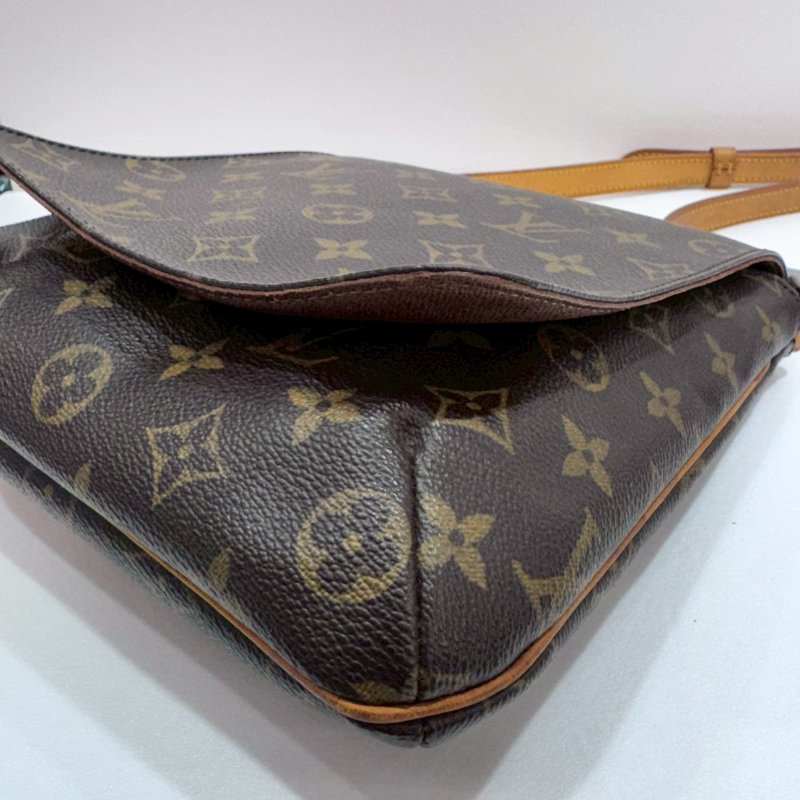 LV 斜背包/側背包/王菲包 M51387 85成新-3