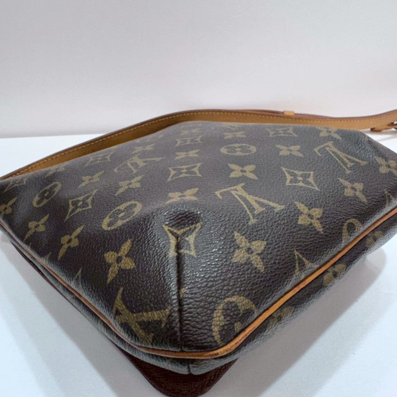 LV 斜背包/側背包/王菲包 M51387 85成新-5