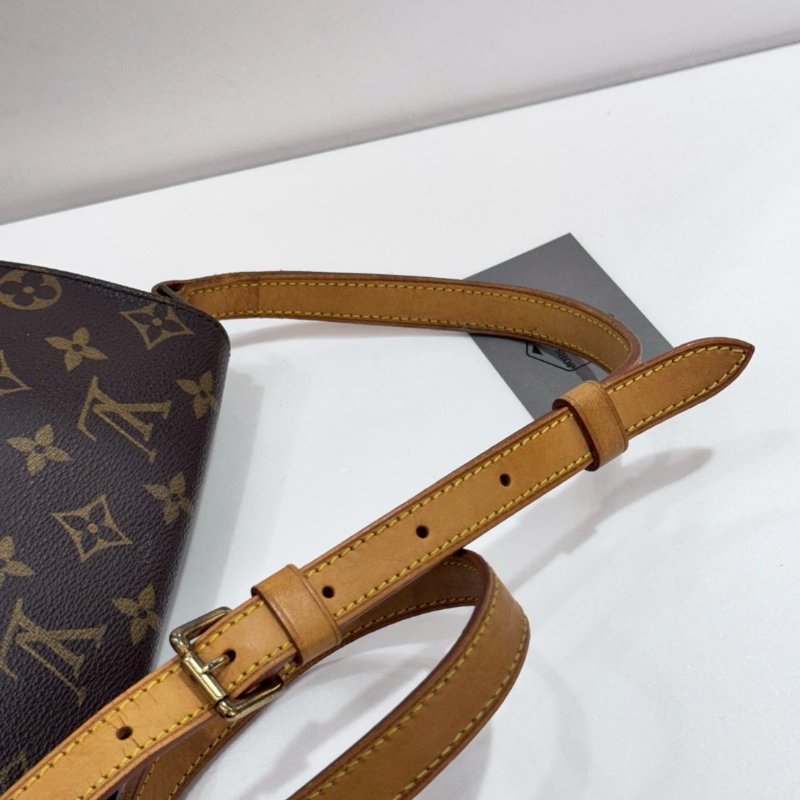 LV 斜背包/側背包/王菲包 M51387 85成新-14