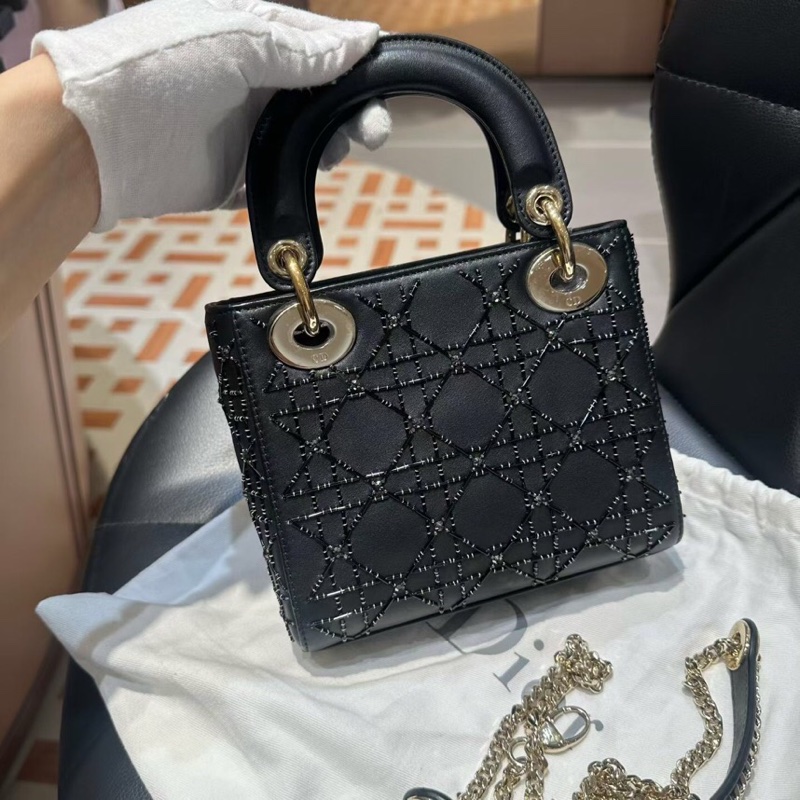Dior三格釘珠黑色刺繡戴妃包金扣鏈條包，2019年購入-1