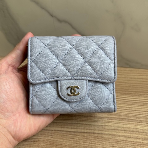 CHANEL 荔枝皮三折夾 灰紫色