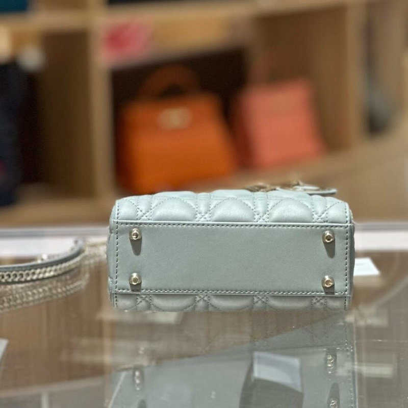 Dior三格岩石灰羊皮戴妃包金扣鏈條包，2021購入-2