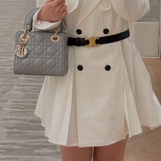 Dior三格岩石灰羊皮戴妃包金扣鏈條包，2021購入-4