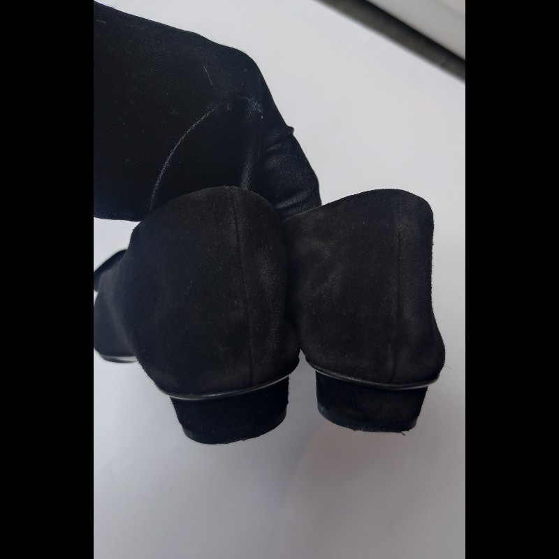 Ferragamo 黑色麂皮蝴結釦平底鞋-3