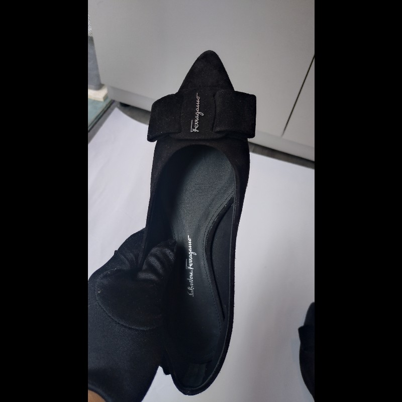 Ferragamo 黑色麂皮蝴結釦平底鞋-16