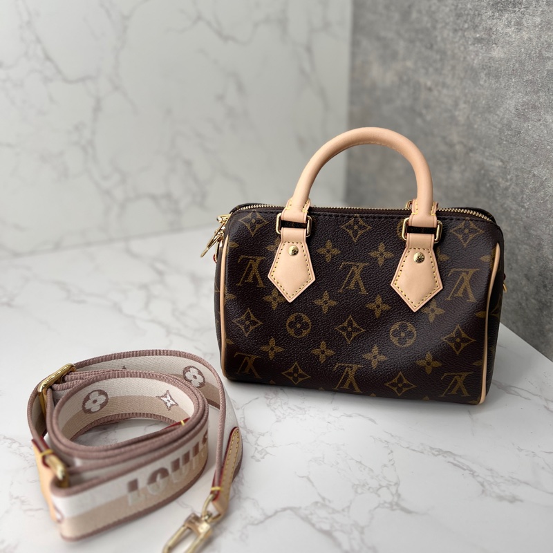 香緹國際精品 895 LV speedy 20 #盒裝完整#包況極好-0