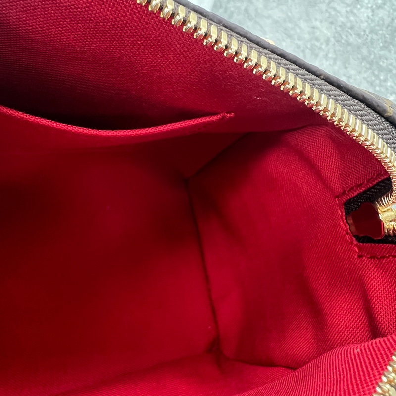 香緹國際精品 895 LV speedy 20 #盒裝完整#包況極好-7