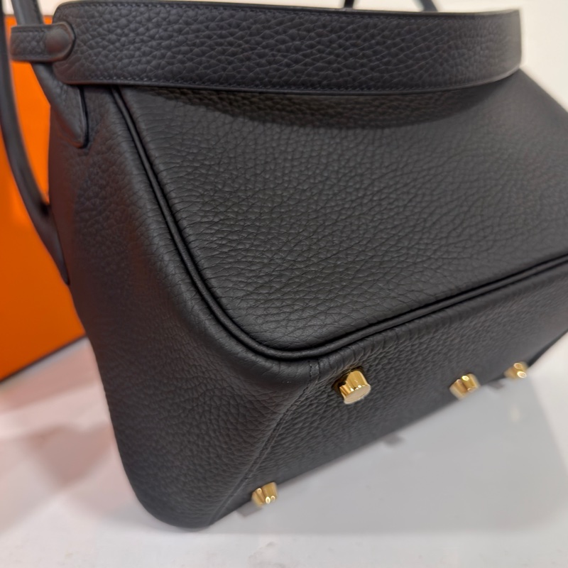 #閒置帶膜 #超甜💰 愛馬仕黑金Lindy26 Tc皮 #免配貨帶走-16