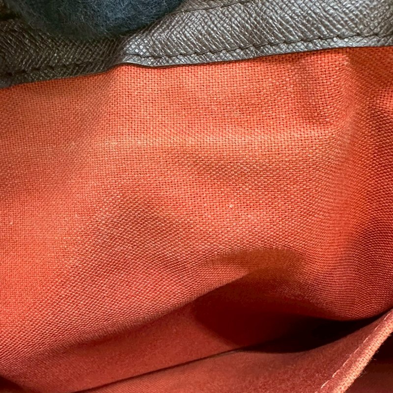 LV Belem棋盤格肩背包-5