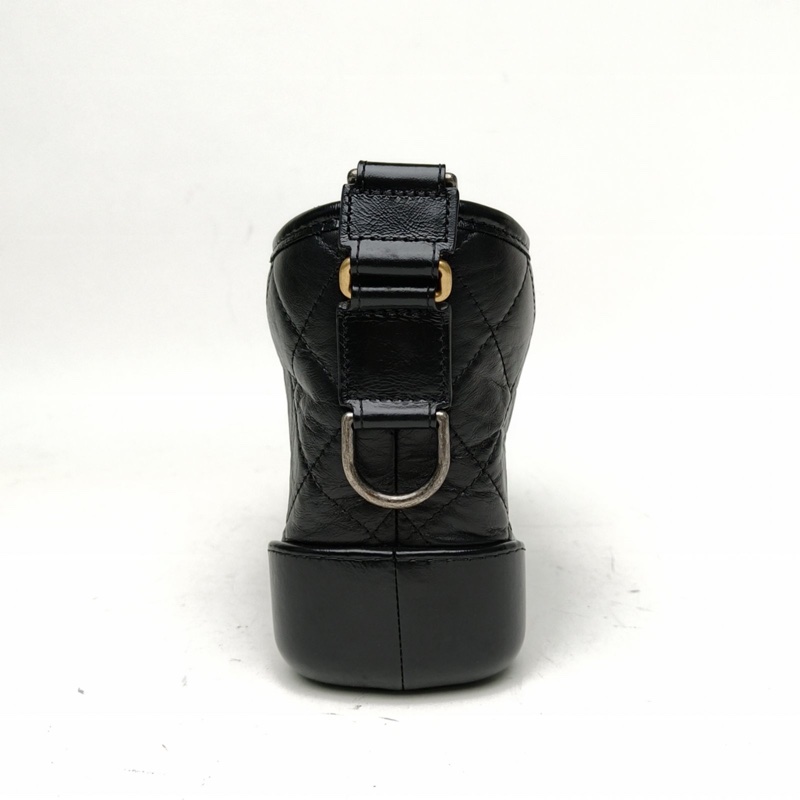 CHANEL GABRIELLE流浪小號20cm黑色牛皮30開金銀扣肩背包-1