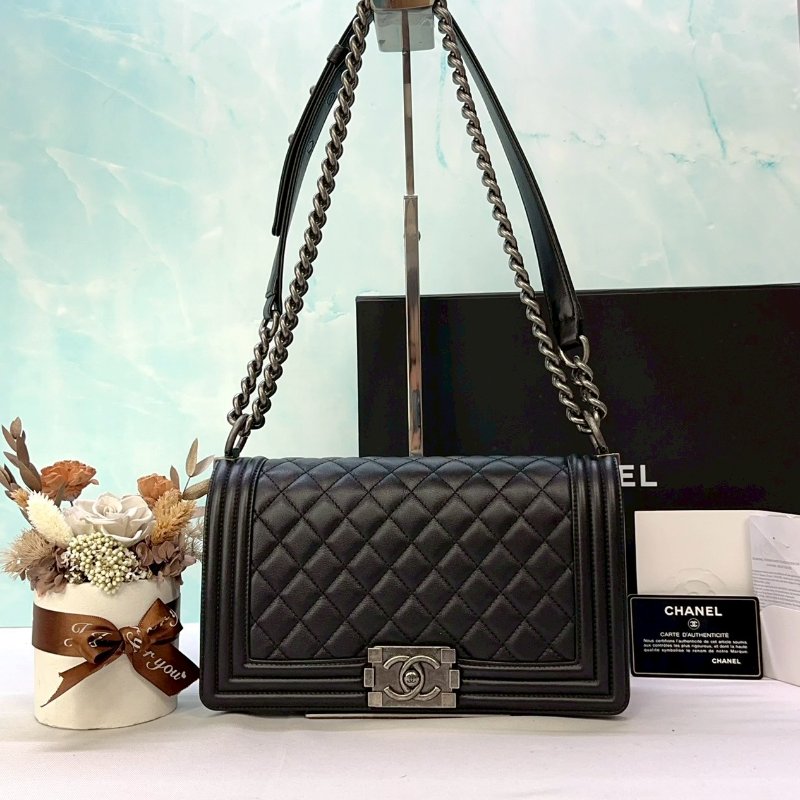 CHANEL BOY 25黑銀口蓋包-0