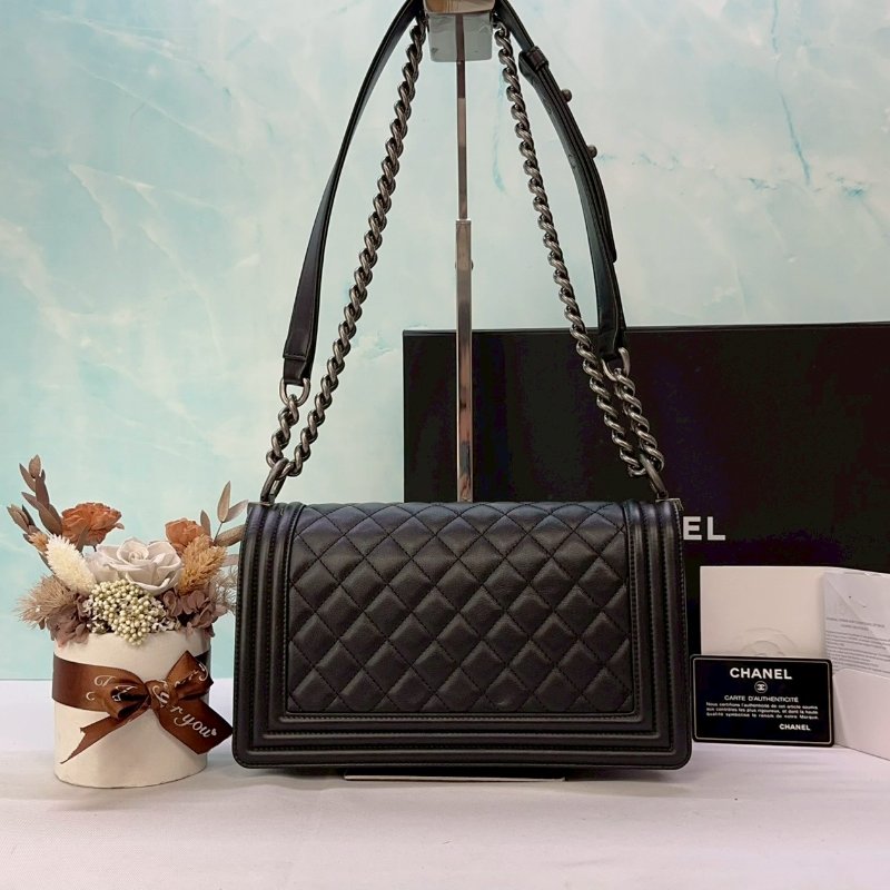 CHANEL BOY 25黑銀口蓋包-1