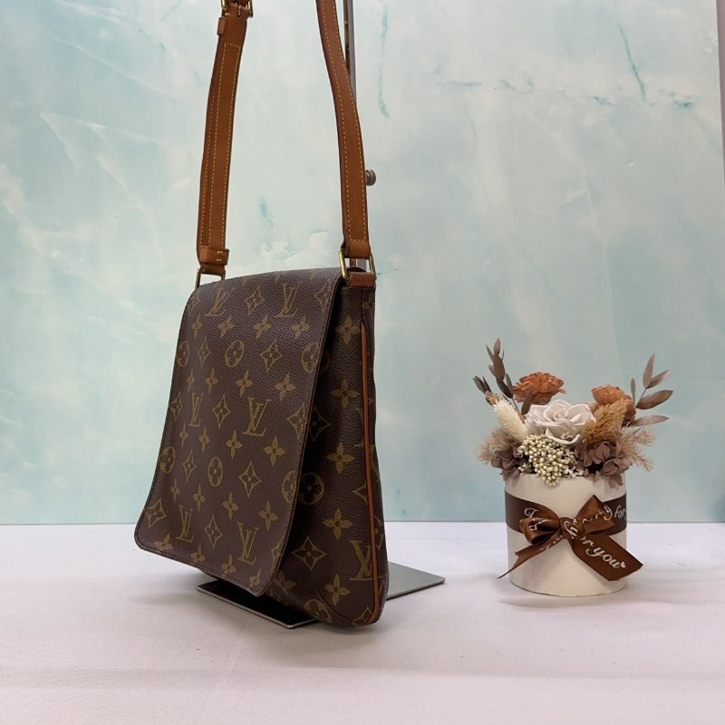 LV Musette斜背包-2