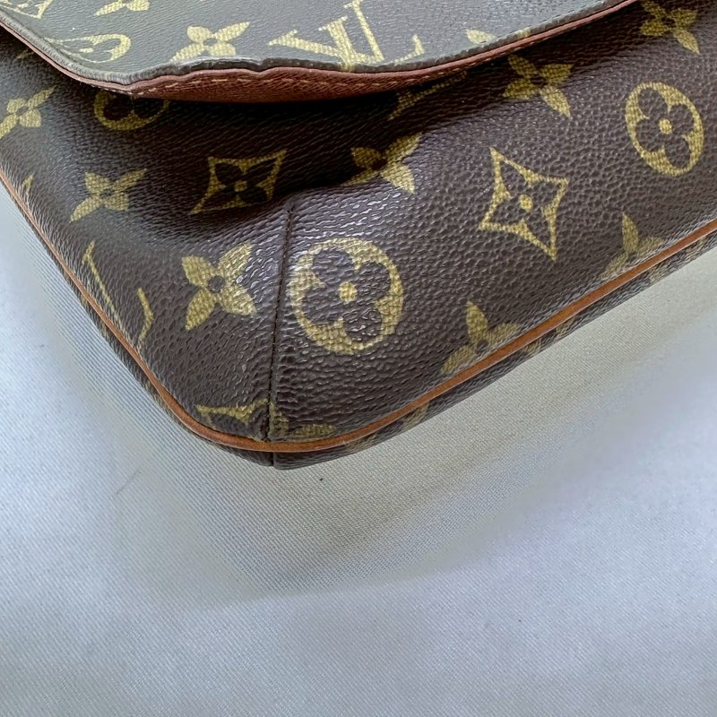 LV Musette斜背包-8