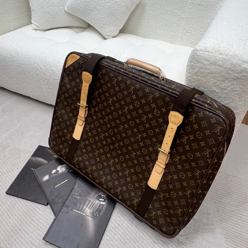 Louis Vuitton 路易威登 經典Satellite 軟式行李箱 70中古-1