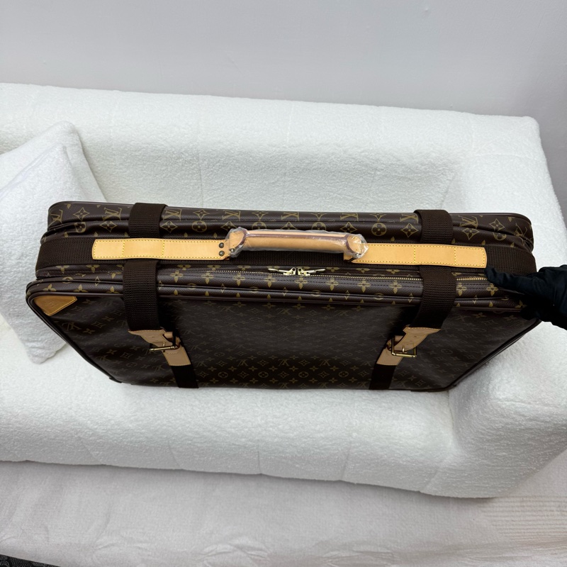 Louis Vuitton 路易威登 經典Satellite 軟式行李箱 70中古-6