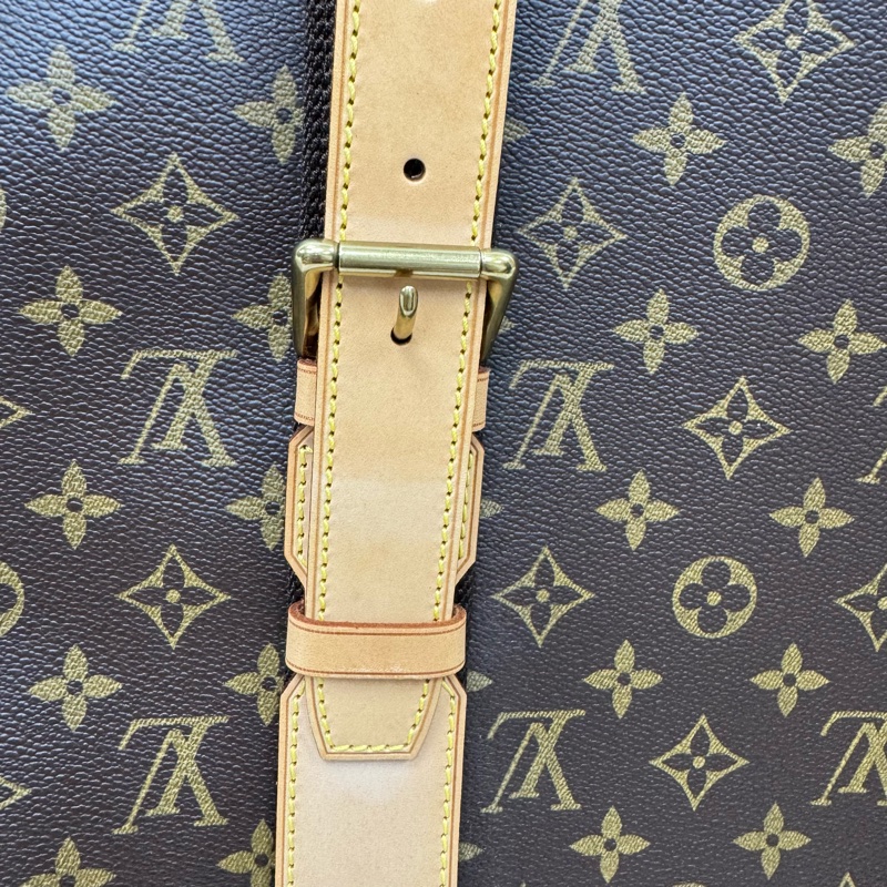 Louis Vuitton 路易威登 經典Satellite 軟式行李箱 70中古-8