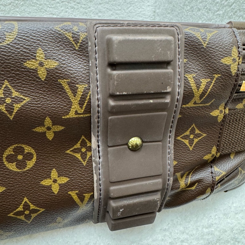Louis Vuitton 路易威登 經典Satellite 軟式行李箱 70中古-12