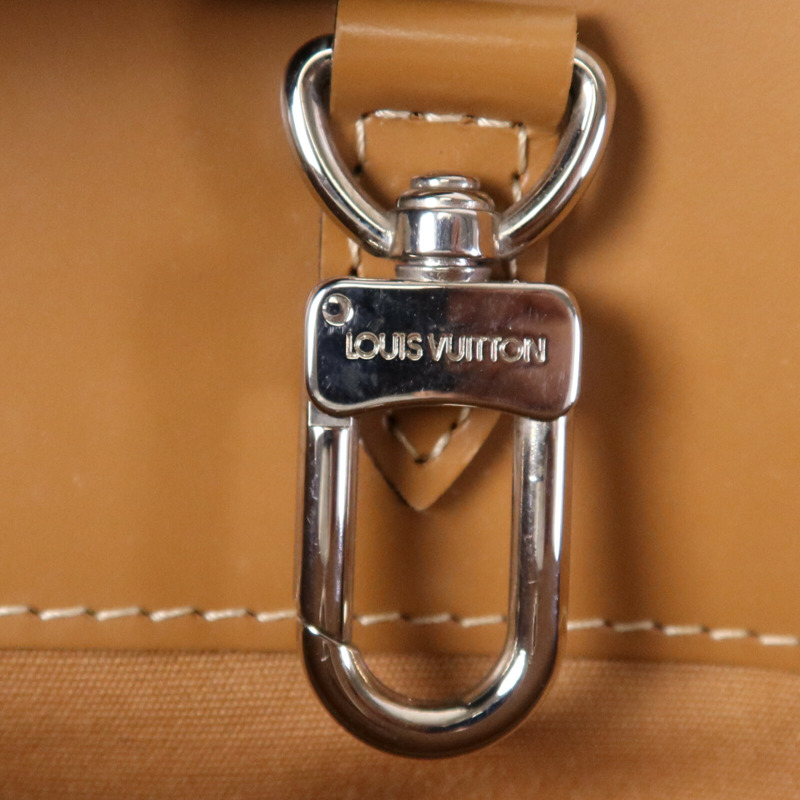 LOUIS VUITTON Epi Passy GM銀扣手挽袋-15