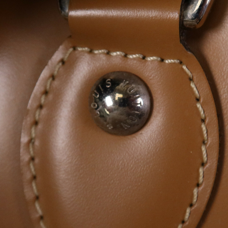 LOUIS VUITTON Epi Passy GM銀扣手挽袋-18