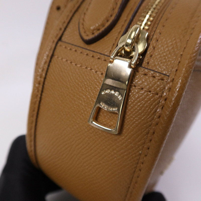 COACH 牛皮皮革Shoulder bag金扣肩背袋-6