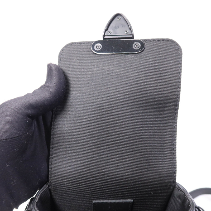 LOUIS VUITTON Monogram Taurillon S-Lock肩背袋-13