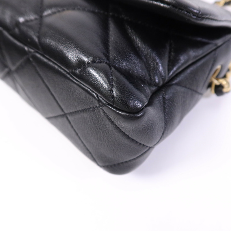 CHANEL 羊皮皮革Chain Shoulder金扣鏈帶肩背袋-10