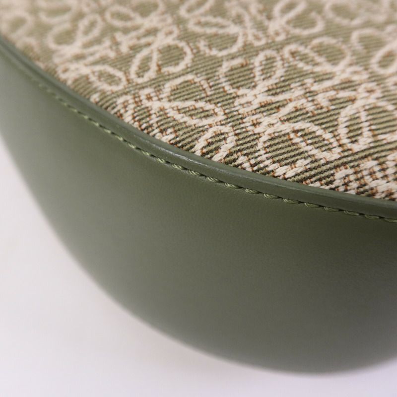 LOEWE 帆布/牛皮皮革Luna金扣手挽肩背兩用袋-13